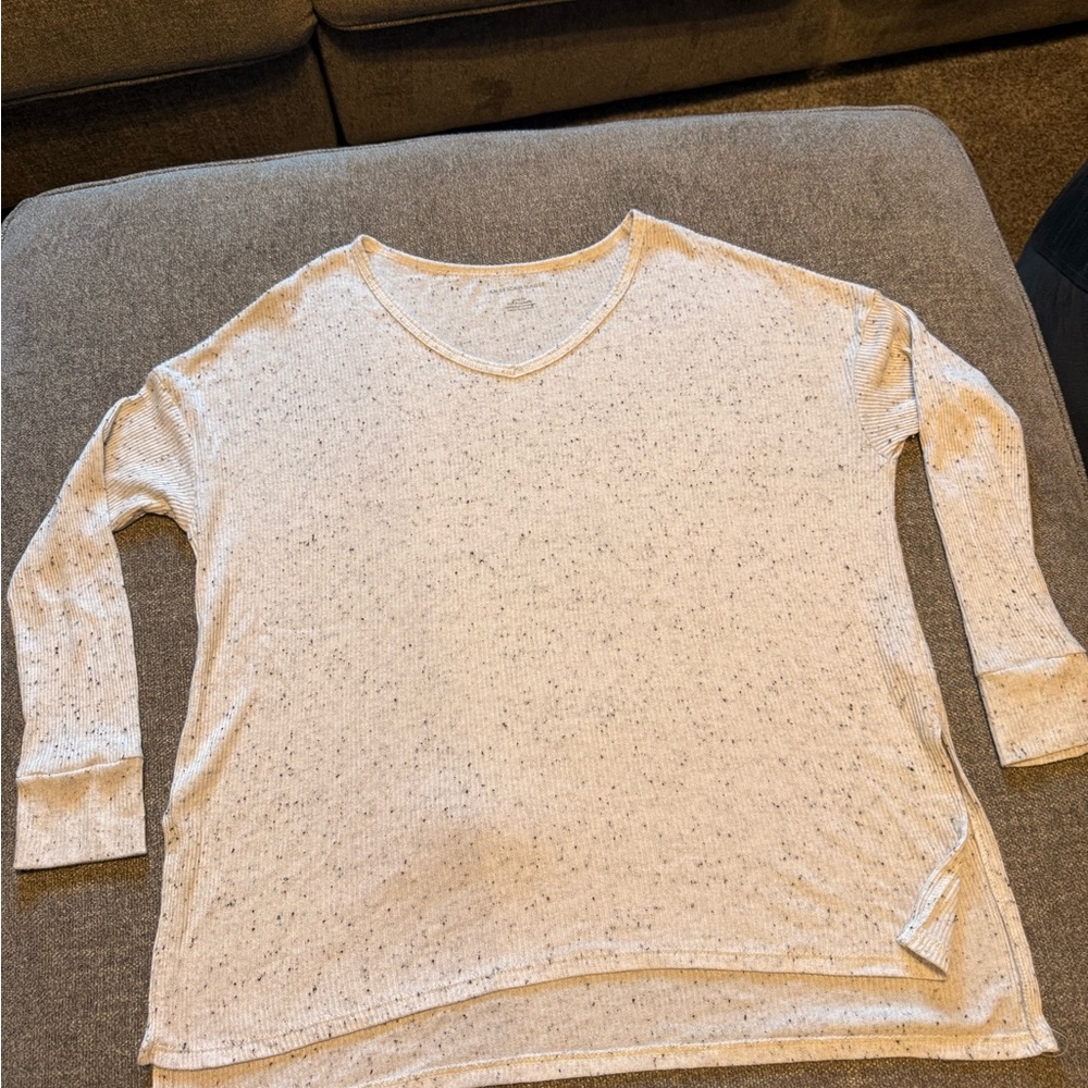 American Eagle Outfitters Speckled White Knit Blouse